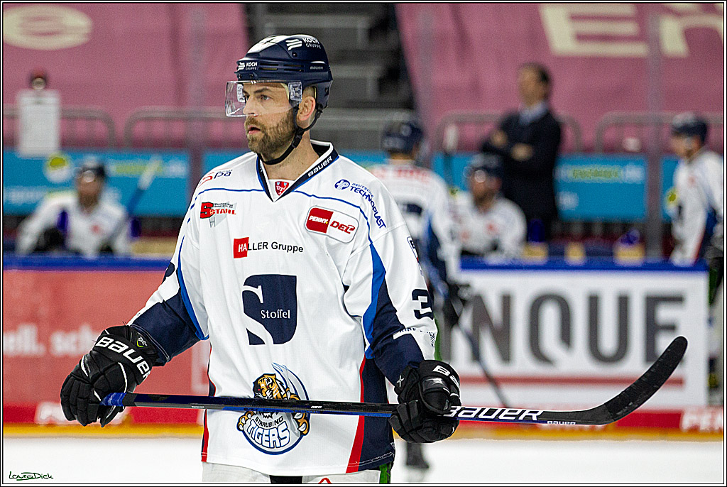 PENNY DEL;  Koelner Haie - Straubing Tigers; Koeln, 14.04.2021
